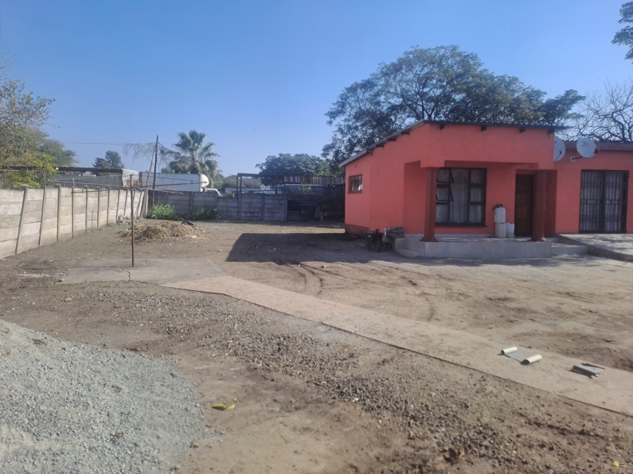 3 Bedroom Property for Sale in Oos Einde North West